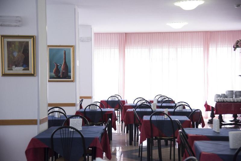 Hotel Settebello Cesenatico Exterior foto